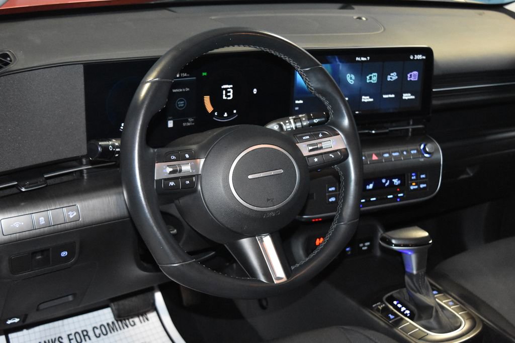 2024 Hyundai Kona SEL photo 2