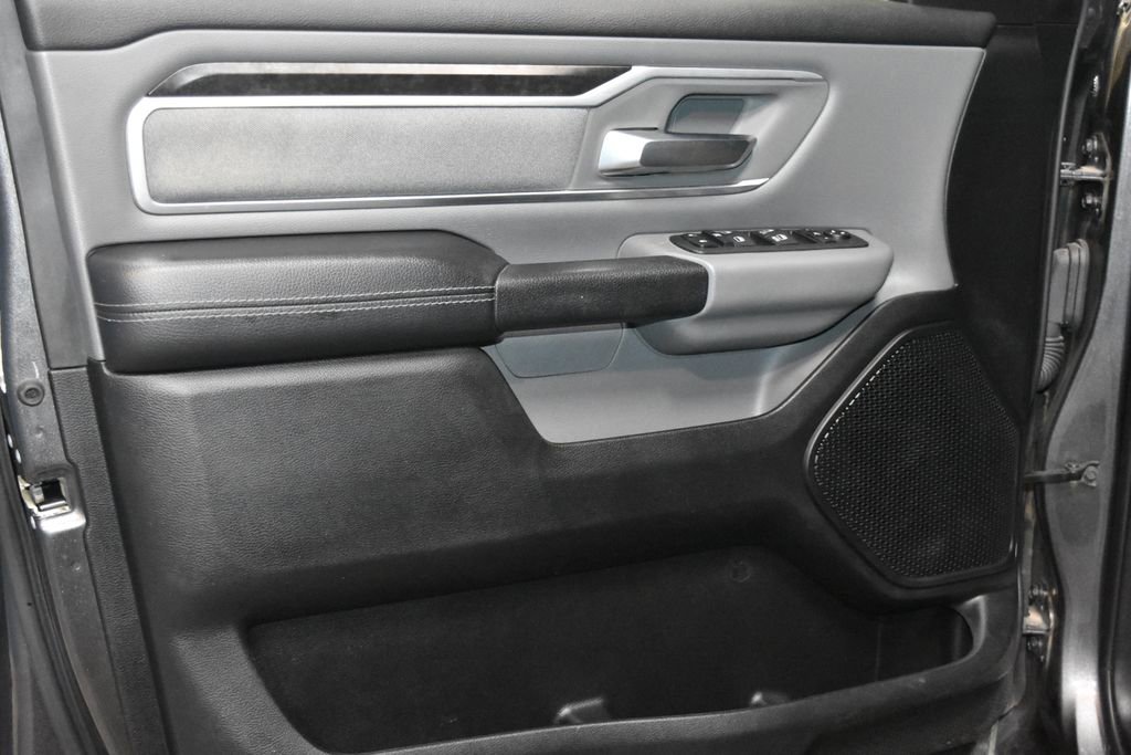 2020 Ram 1500 Big Horn Lone Star photo 3