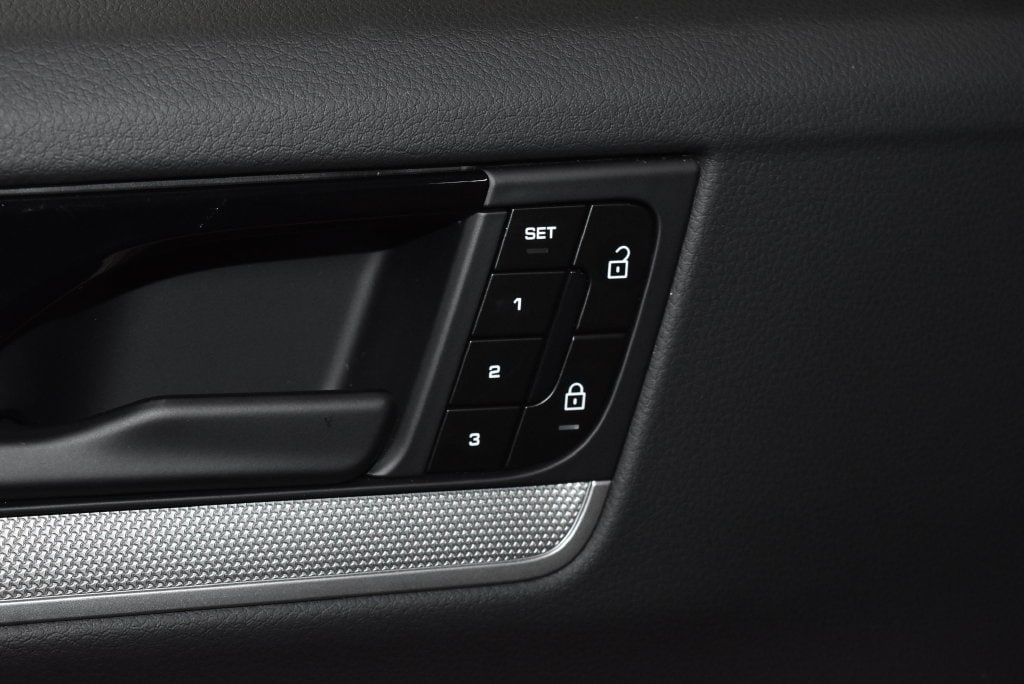 2026 Porsche Cayenne Base - Photo 7