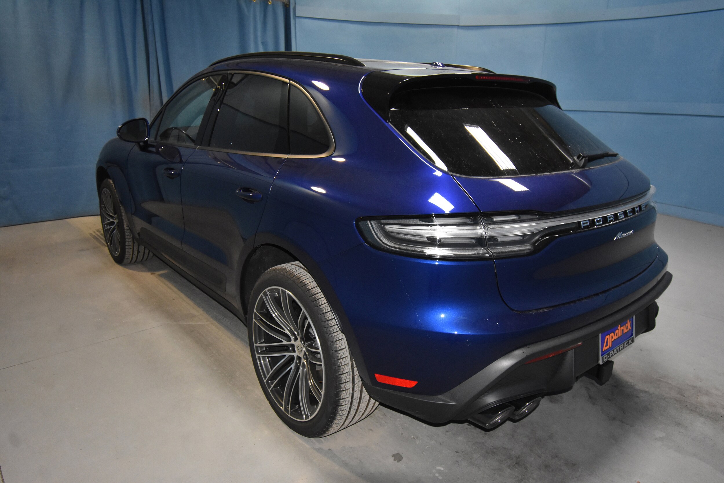 2026 Porsche Macan T photo 4