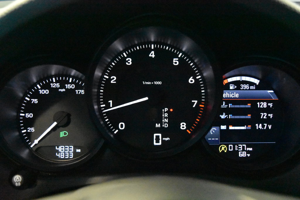 2025 Porsche Macan Base - Photo 20