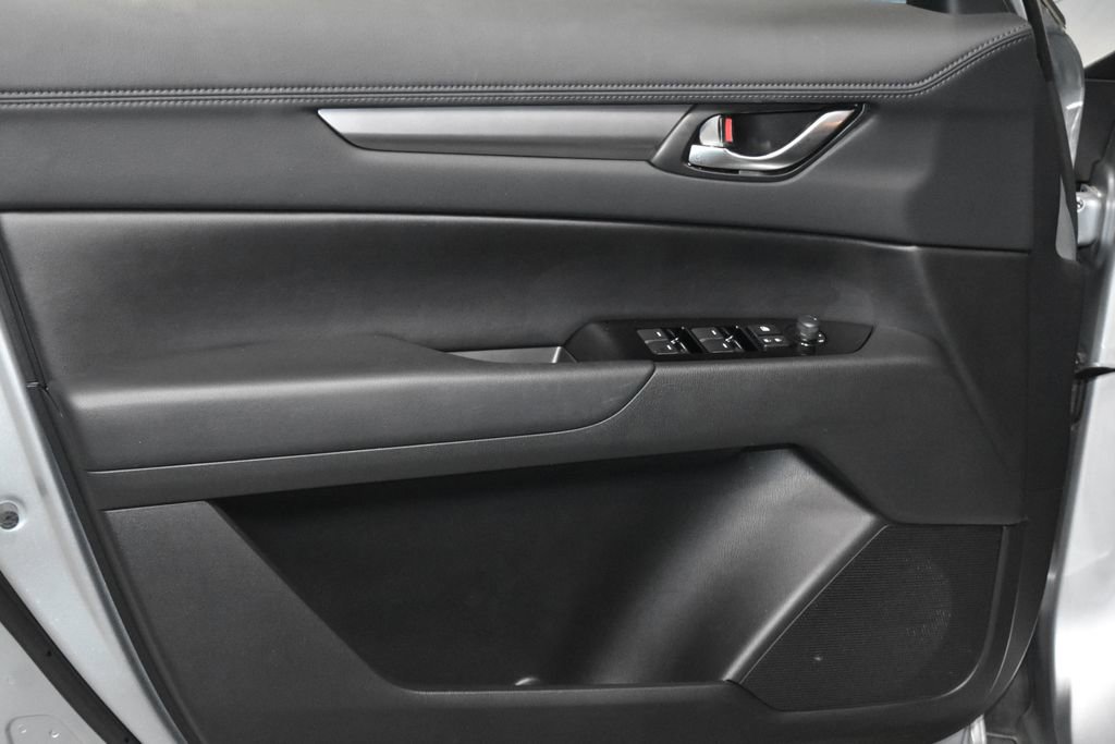 2023 Mazda CX-5 2.5 Select photo 3