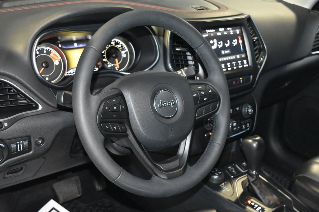 2022 Jeep Cherokee Trailhawk Sport photo 2