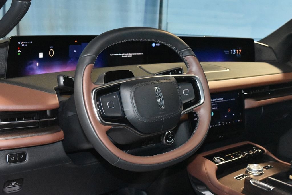 Used 2025 Lincoln Navigator L Reserve 4D Sport Utility