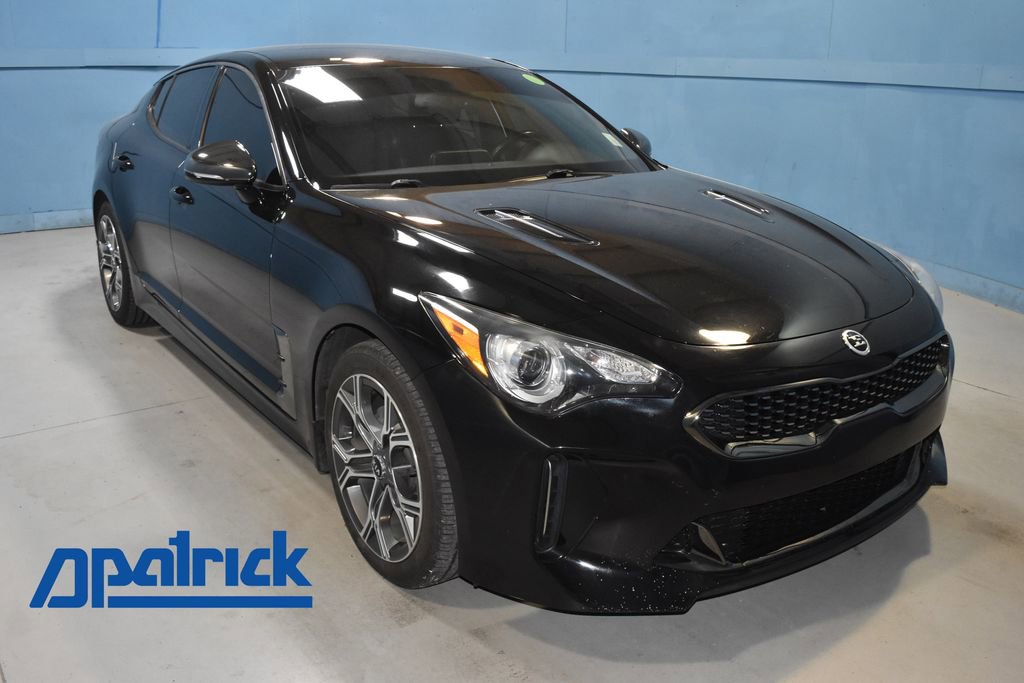 2021 Kia Stinger GT-Line photo 2