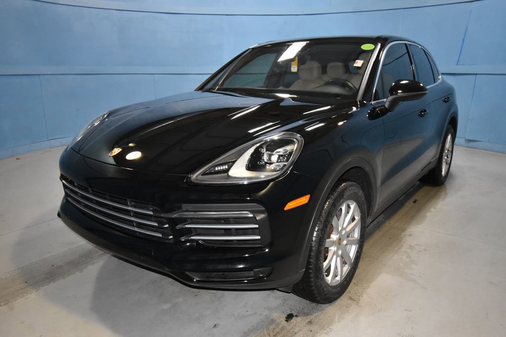 2019 Porsche Cayenne Base photo 2