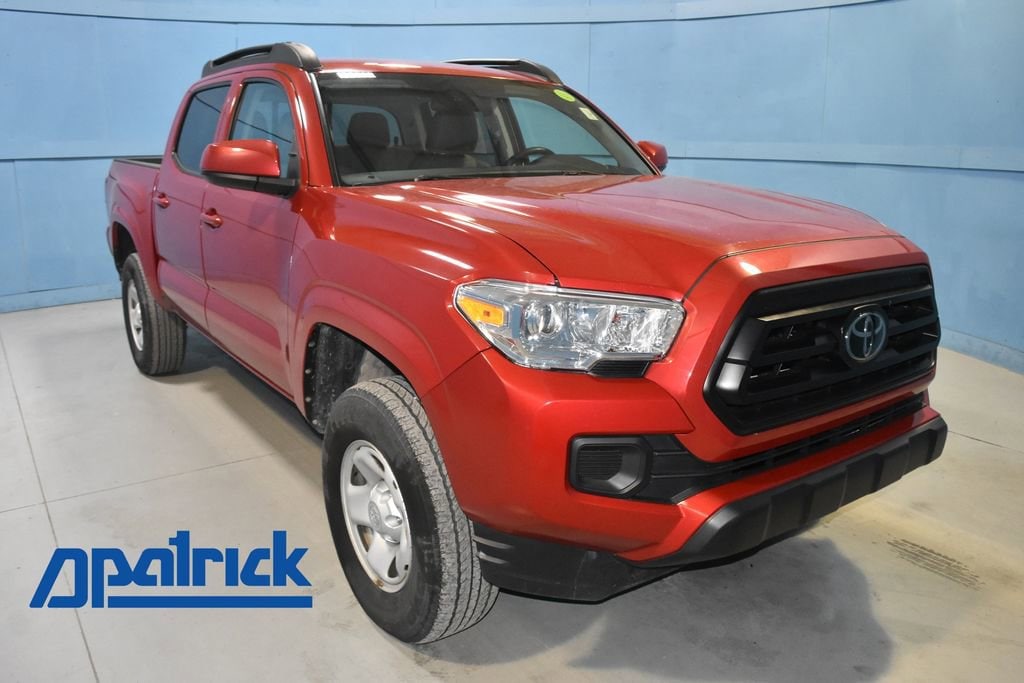 2023 Toyota Tacoma SR's photo