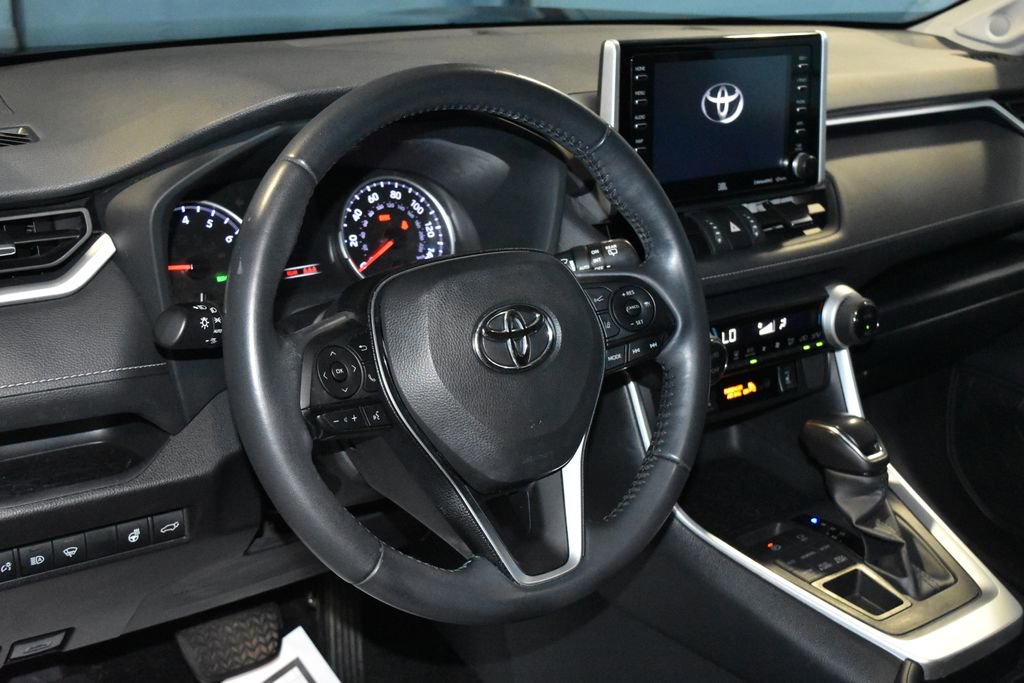 2019 Toyota RAV4 XLE Premium Sport photo 2