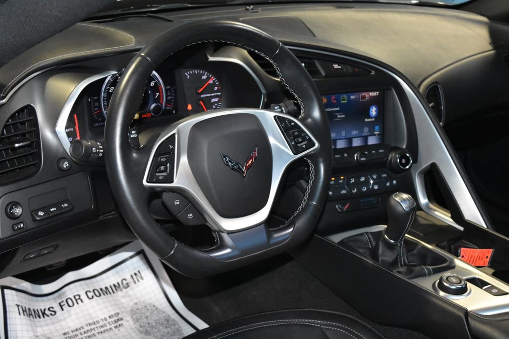 2016 Chevrolet Corvette Stingray Z51 2LT photo 2