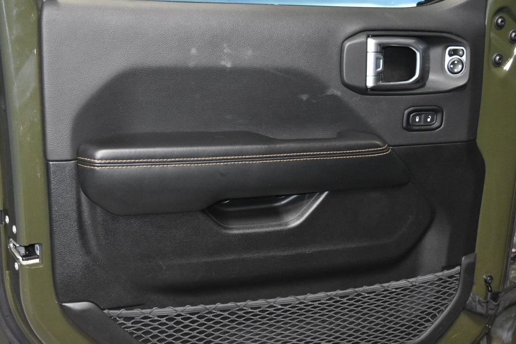 2024 Jeep Wrangler Sahara Sport photo 3