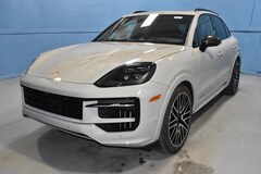 2025 Porsche Cayenne GTS SUV