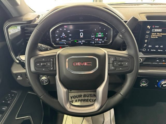 2024 GMC Sierra 1500 SLT - Photo 18