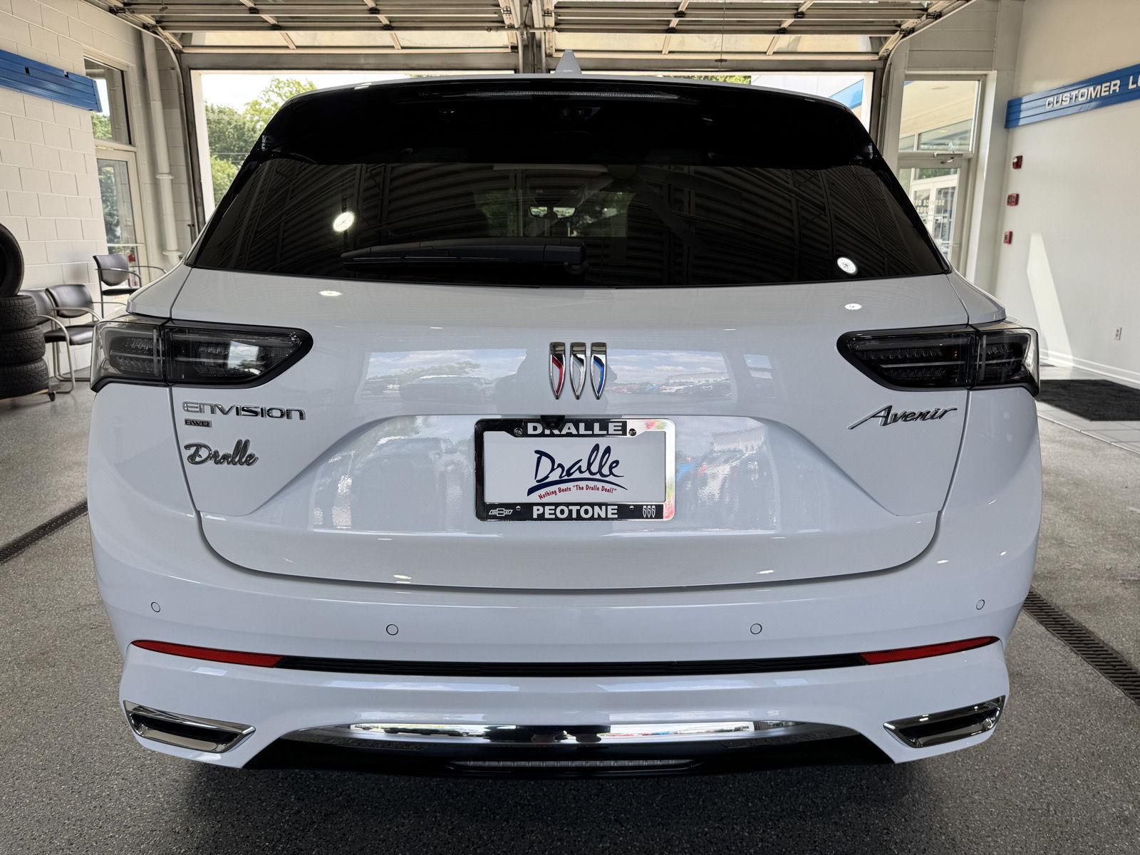 2026 Buick Envision Avenir - Photo 10
