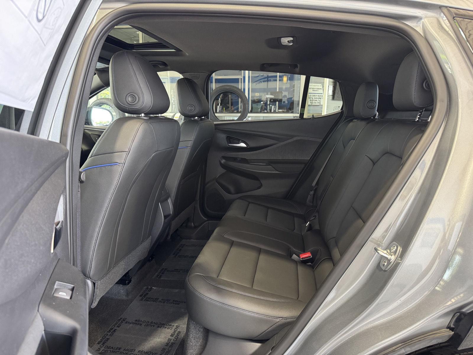 2026 Buick Envista Sport Touring - Photo 9