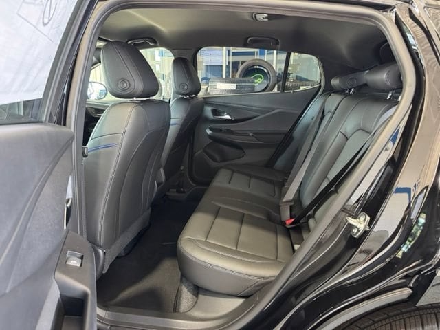 2026 Buick Envista Sport Touring - Photo 8