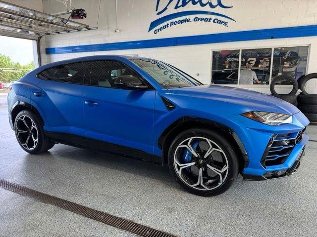 2021 Lamborghini Urus Base - Photo 11