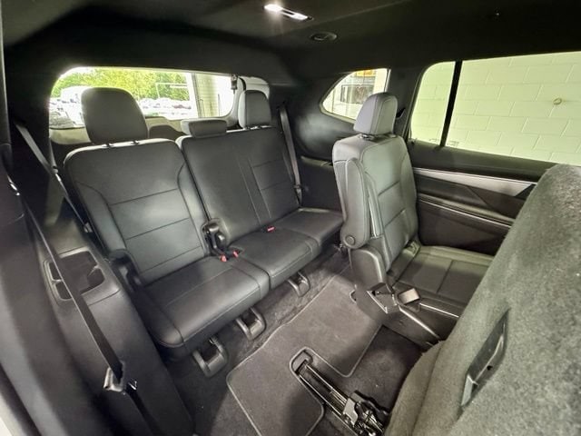 2025 Buick Enclave Preferred - Photo 14