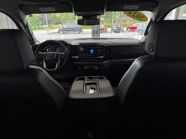 2024 GMC Sierra 1500 SLT - Photo 16