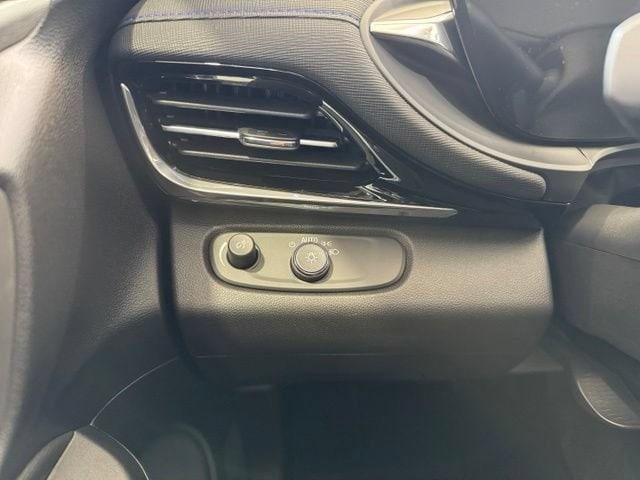 2026 Buick Envista Sport Touring - Photo 17