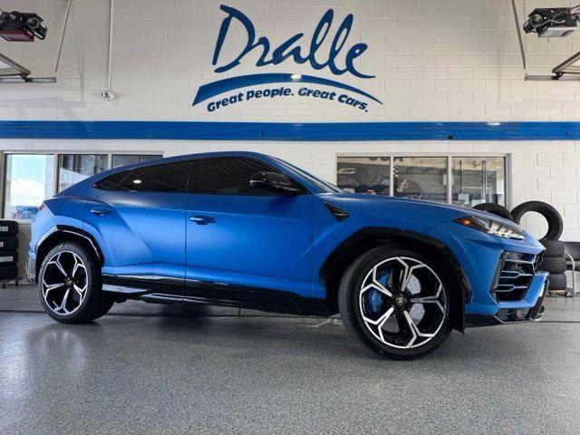 2021 Lamborghini Urus 4.0 V8's photo