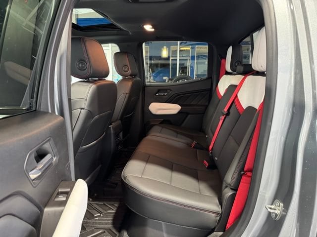 2023 GMC Canyon AT4X - Photo 9
