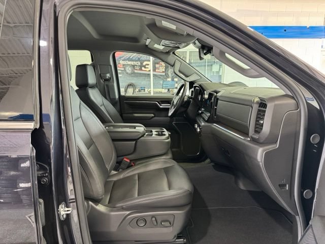 2024 GMC Sierra 1500 SLT - Photo 14