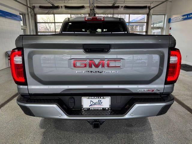 2023 GMC Canyon AT4X - Photo 10