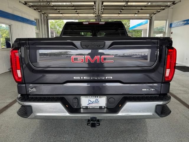 2024 GMC Sierra 1500 SLT - Photo 9