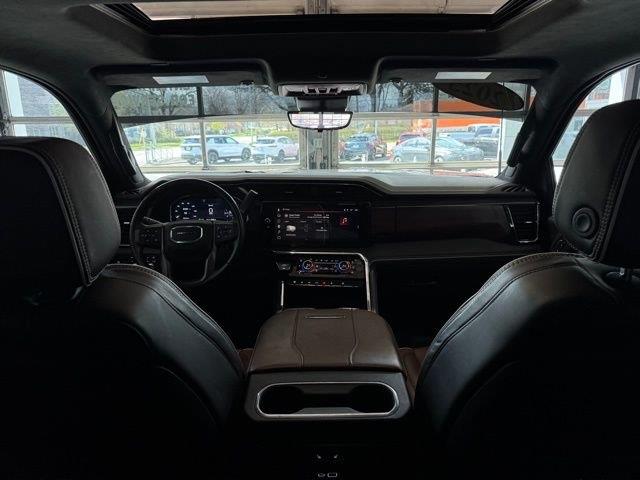 2025 GMC Sierra 2500HD Denali Ultimate - Photo 17