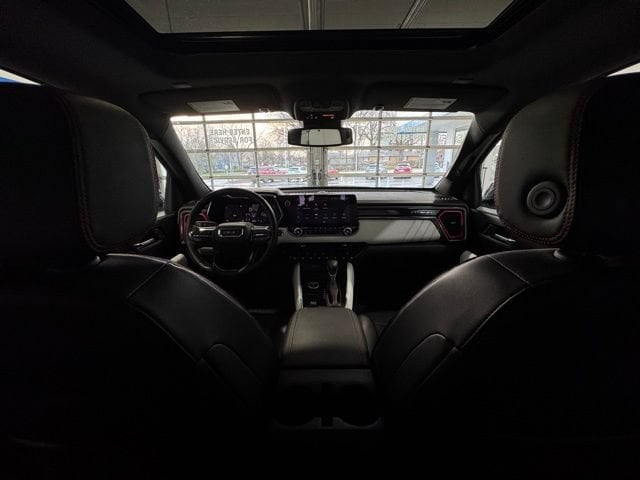 2023 GMC Canyon AT4X - Photo 17