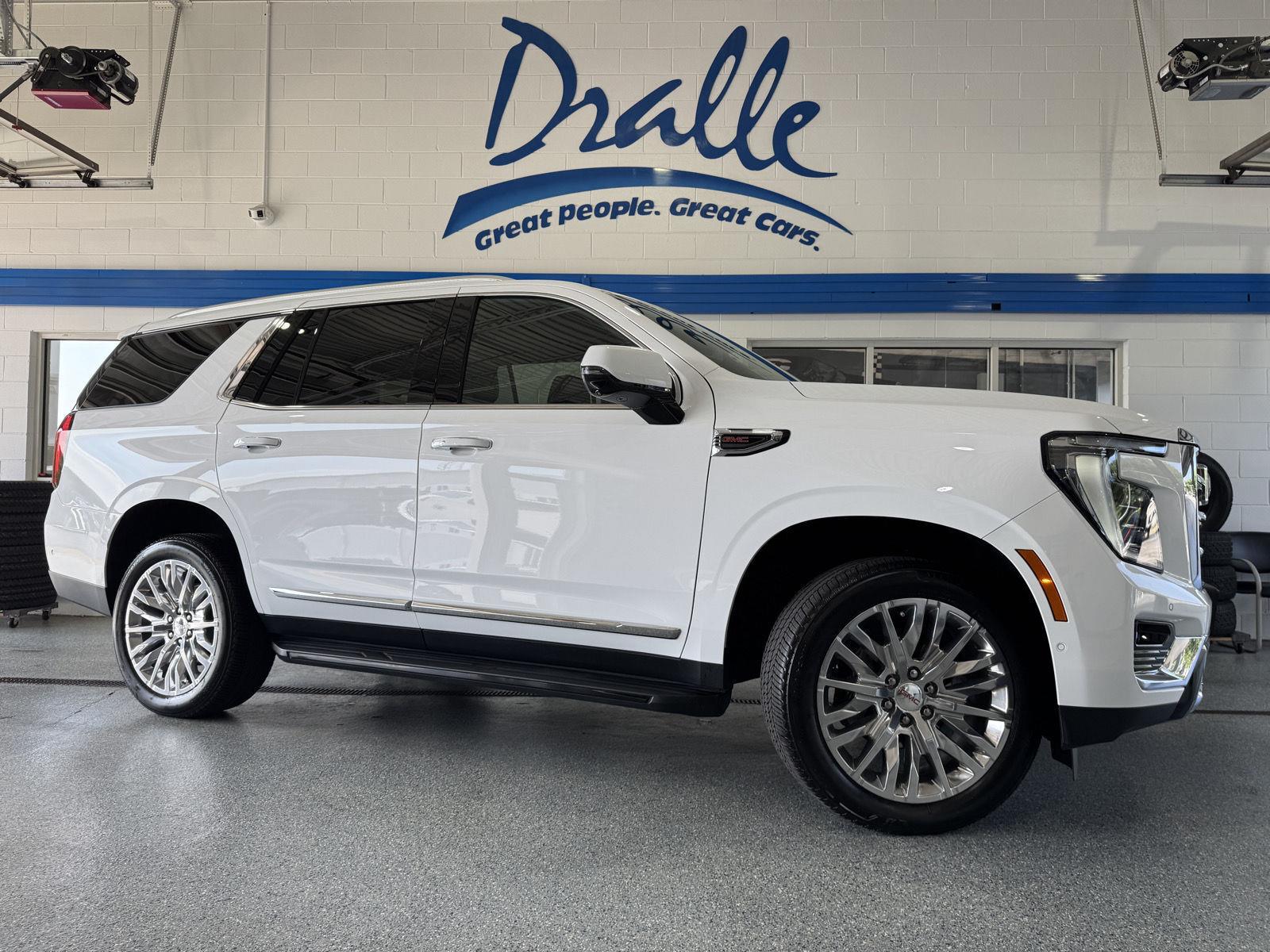 2025 GMC Yukon Elevation