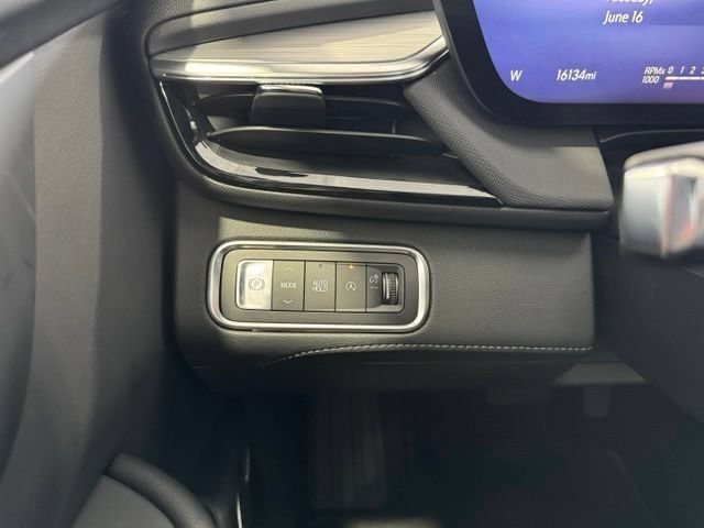 2025 Buick Enclave Preferred - Photo 19
