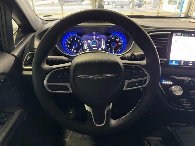 2025 Chrysler Pacifica Select - Photo 20