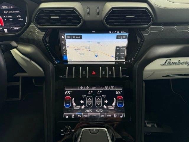 2021 Lamborghini Urus Base - Photo 20