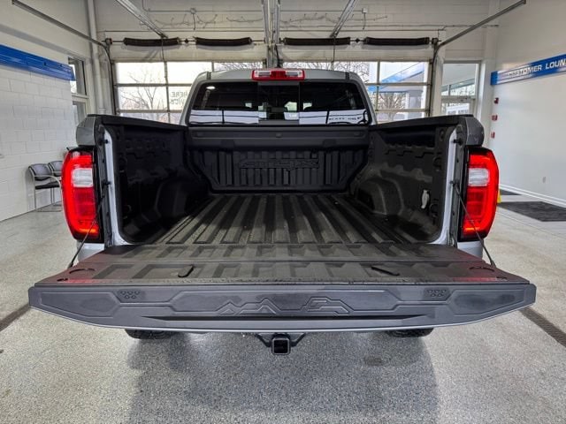 2023 GMC Canyon AT4X - Photo 11