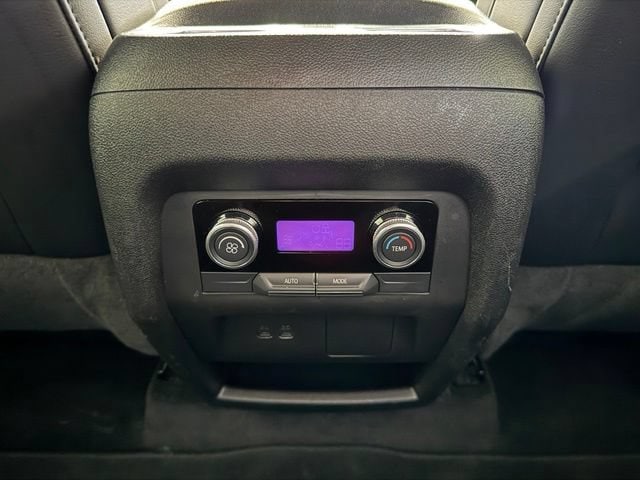 2025 Buick Enclave Preferred - Photo 17