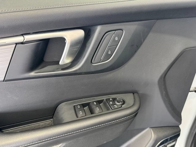 2025 Buick Enclave Preferred - Photo 6