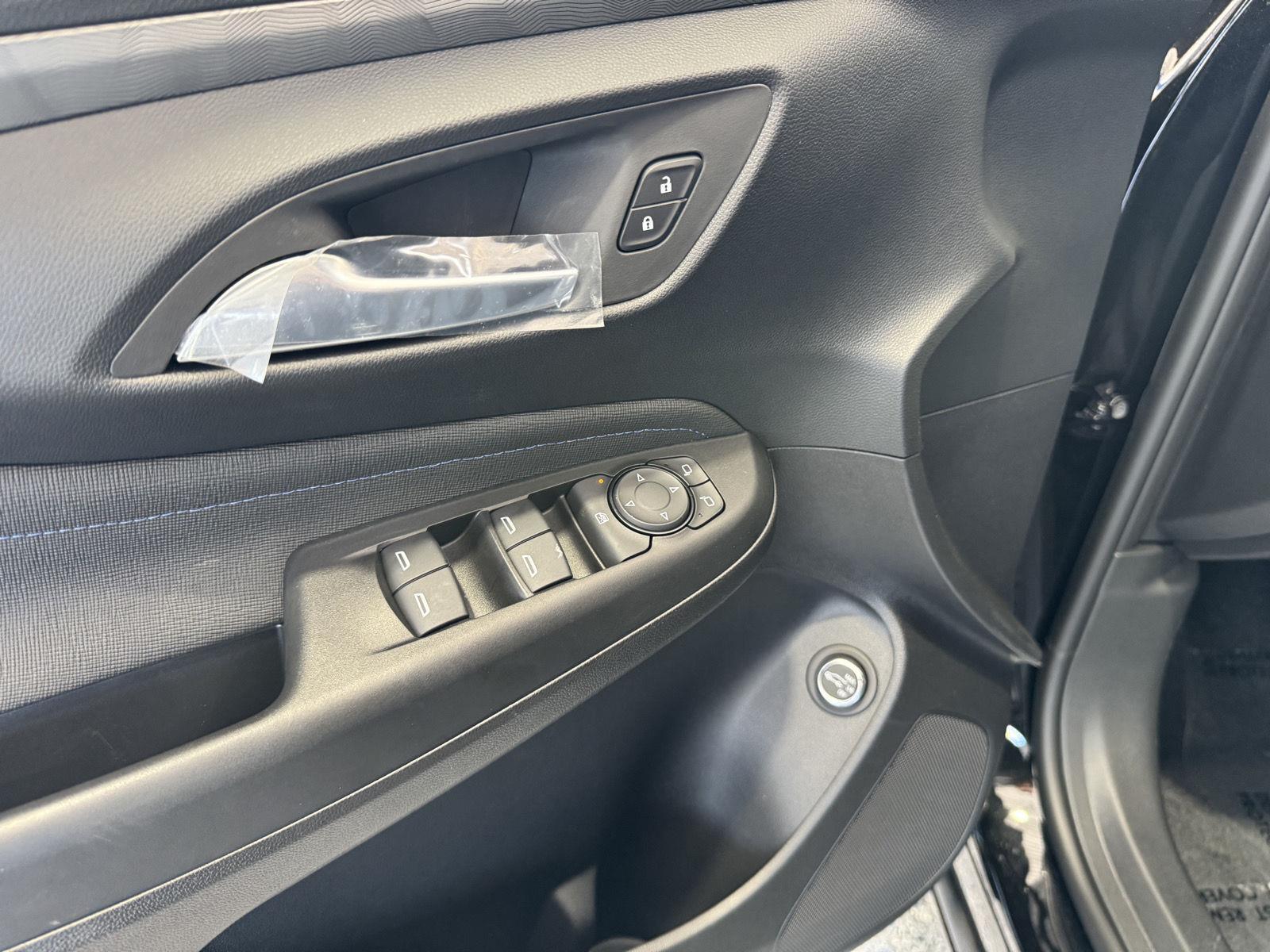 2026 Buick Envista Sport Touring - Photo 6