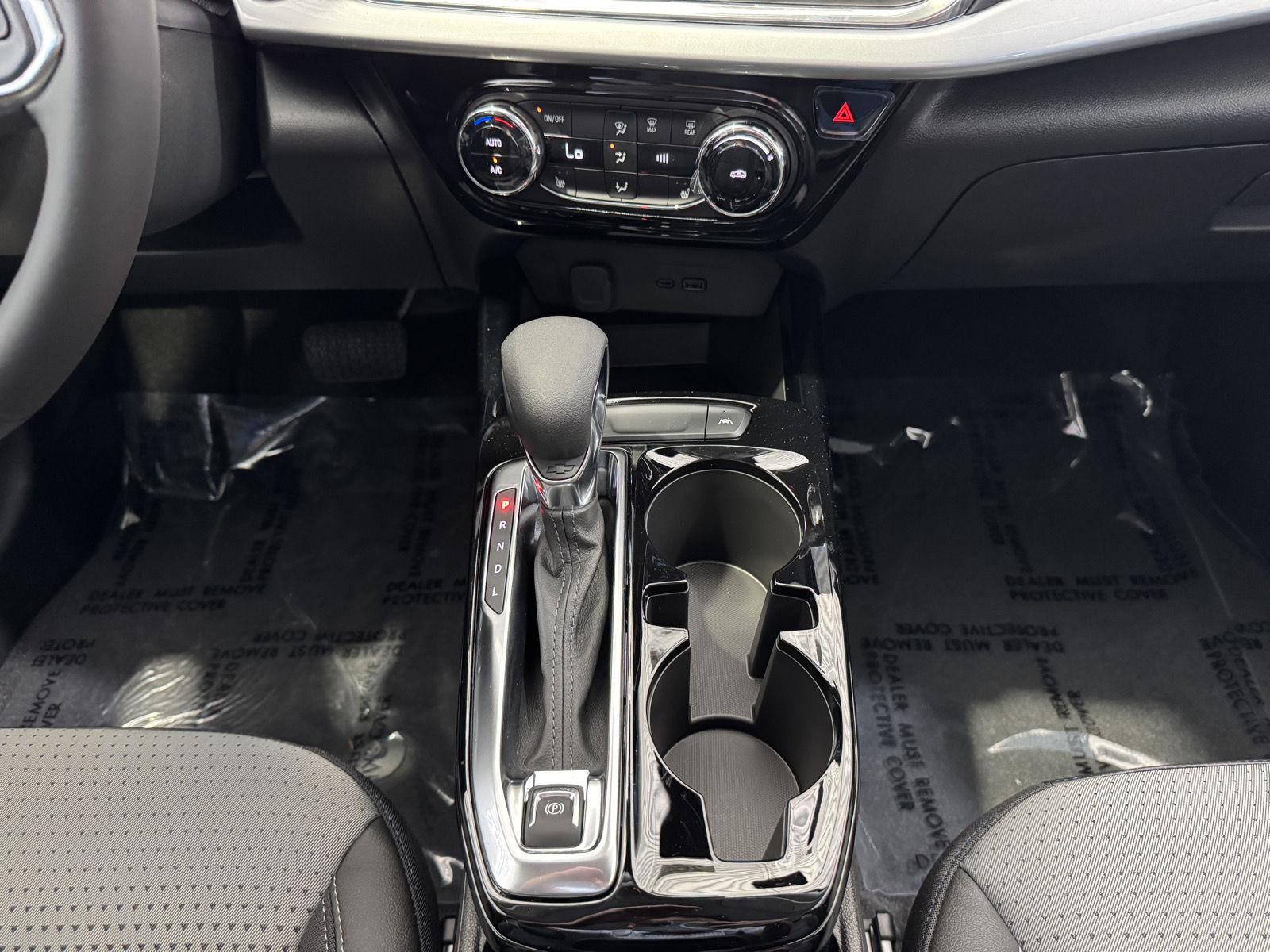 2026 Chevrolet Trax LT - Photo 20