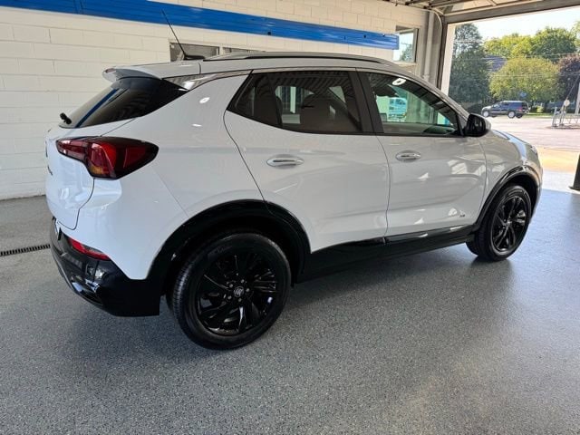 2026 Buick Encore GX Sport Touring - Photo 11