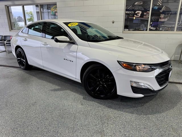 Used 2023 Chevrolet Malibu 1LT with VIN 1G1ZD5ST4PF220841 for sale in Peotone, IL