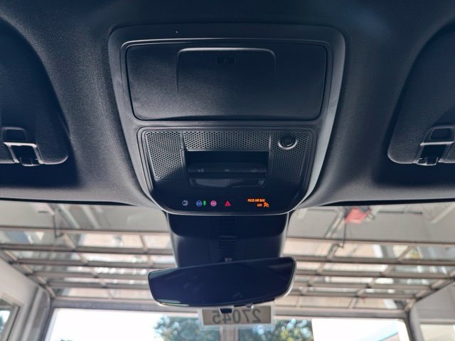 2027 Chevrolet Traverse LT - Photo 23