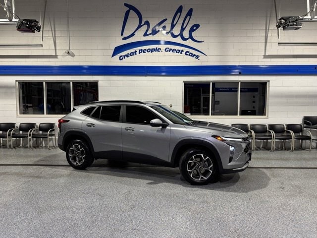 2024 Chevrolet Trax LT's photo