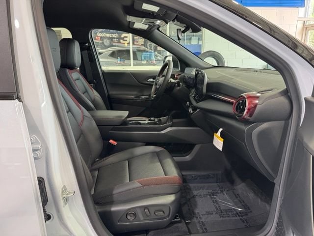 2027 Chevrolet Equinox RS - Photo 14