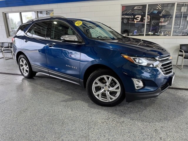Used 2020 Chevrolet Equinox Premier with VIN 2GNAXXEV9L6221659 for sale in Peotone, IL