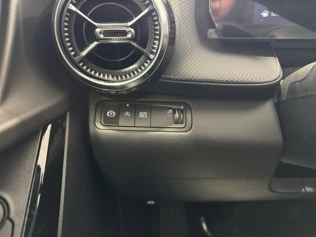 2027 Chevrolet Equinox LT - Photo 16