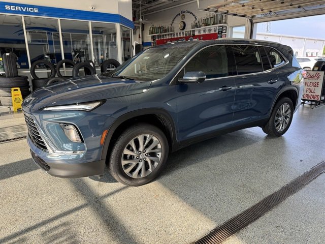 2026 Buick Enclave Preferred photo 3