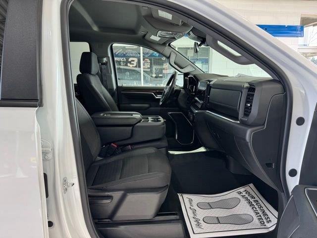 2026 Chevrolet Silverado 1500 RST - Photo 14