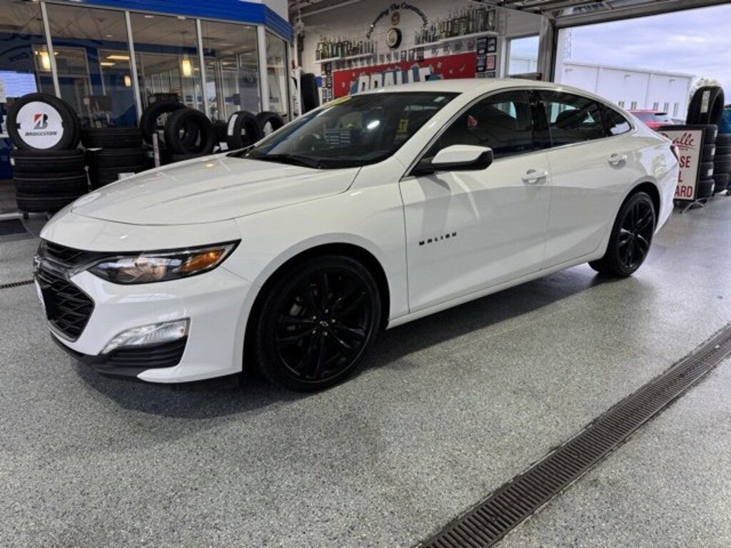 Used 2023 Chevrolet Malibu LT Car