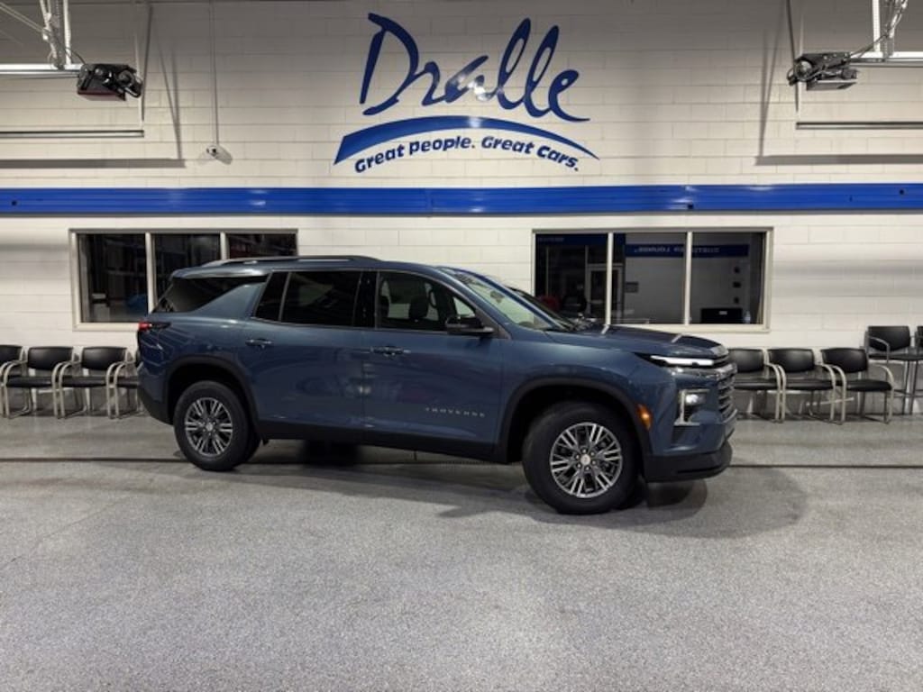 New 2026 Chevrolet Traverse LT SUV